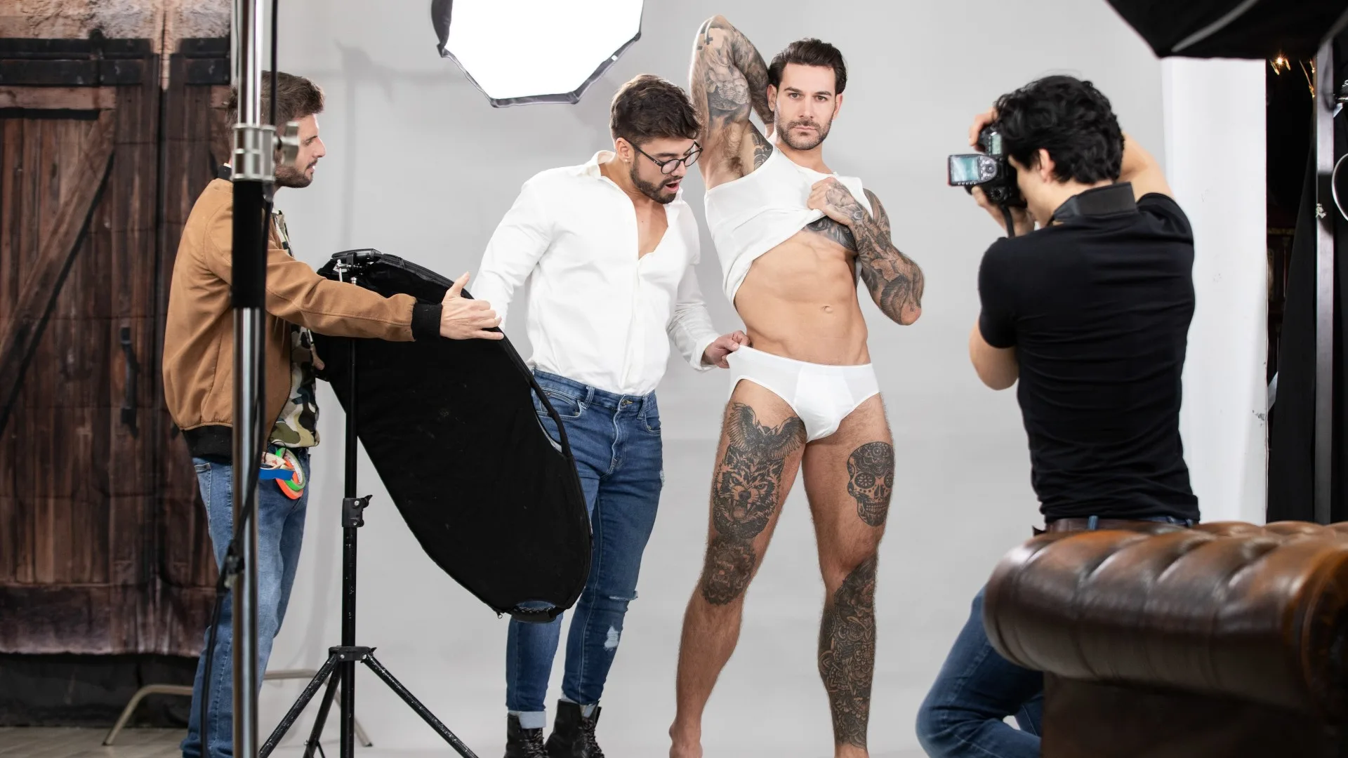 Assisting The Bulge Model - MEN